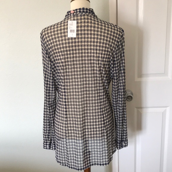 Cabi - Picture 2 of 4